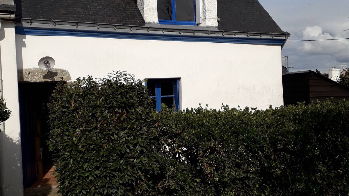 Groix House | A stone's throw from the sea