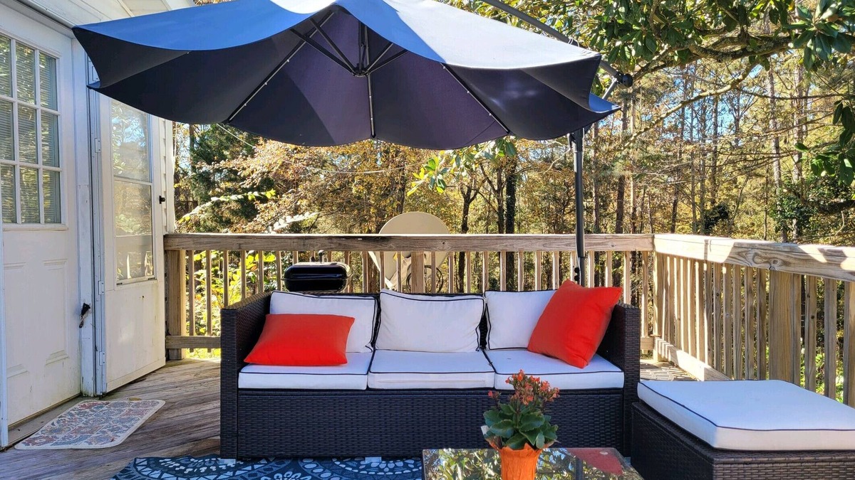 Macon House | A Stone's Throw from Tobesofkee