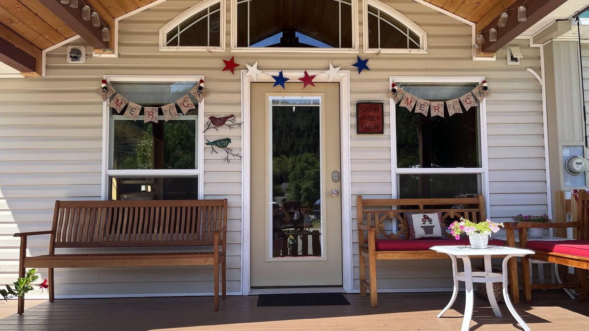 Kellogg House | A Sweet cabin at Silver Mountain in Kellogg, Idaho