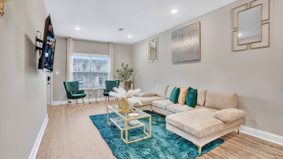 Clarksville House | A Taste of Luxe: Upscale Condo Near Nashville and Ft. Campbell