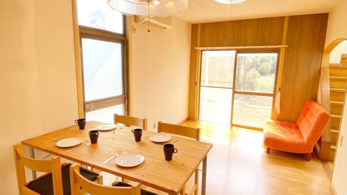 Ogi House | A town of hot springs with flowers and the sea A /Ito Shizuoka