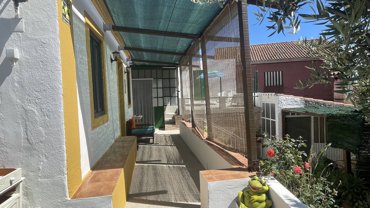 Abrantes House | A tranquil retreat in Mouriscas