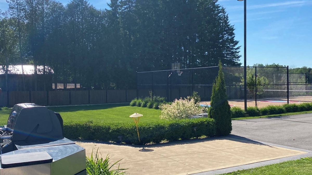 Durham Region House | A true getaway. Pool cabana pickleball .10 acres fully manicured.