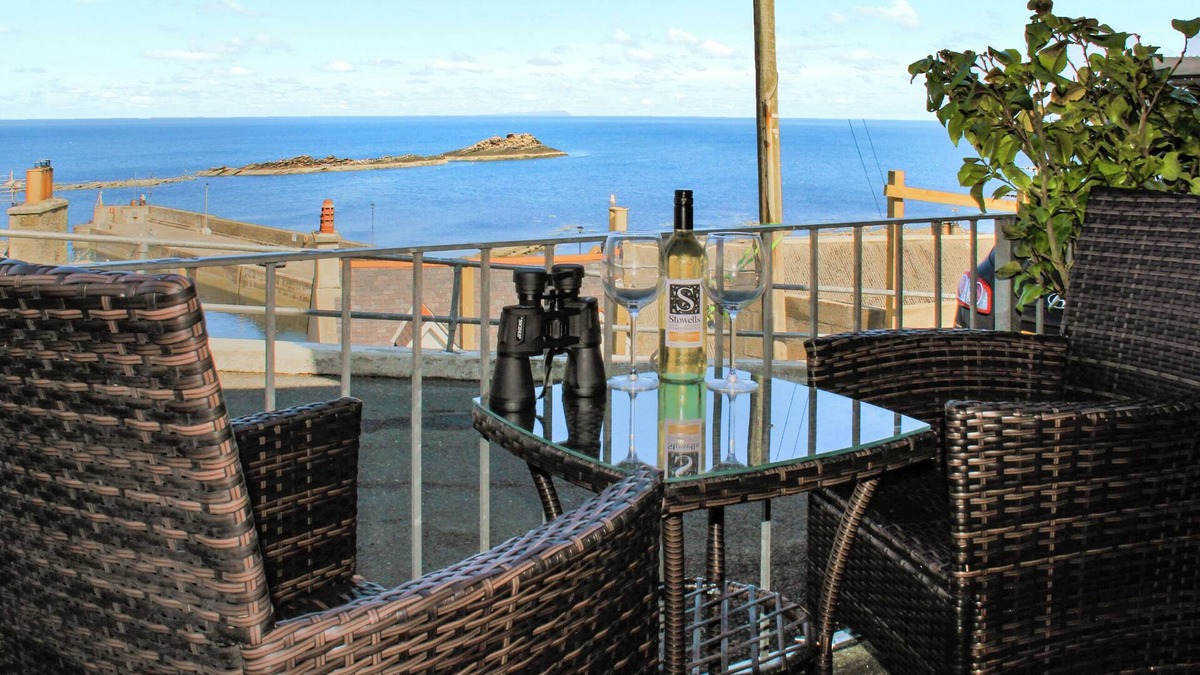 Gardenstown Cottage | A two bedroom cottage with views overlooking Gamrie Bay.