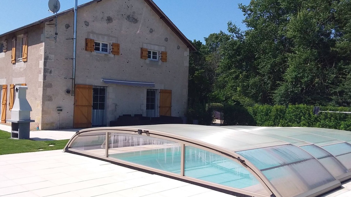 Saint-Savin Cottage | A very spacious cottage with 3 large ensuite bedrooms with Great views. Sleeps 8