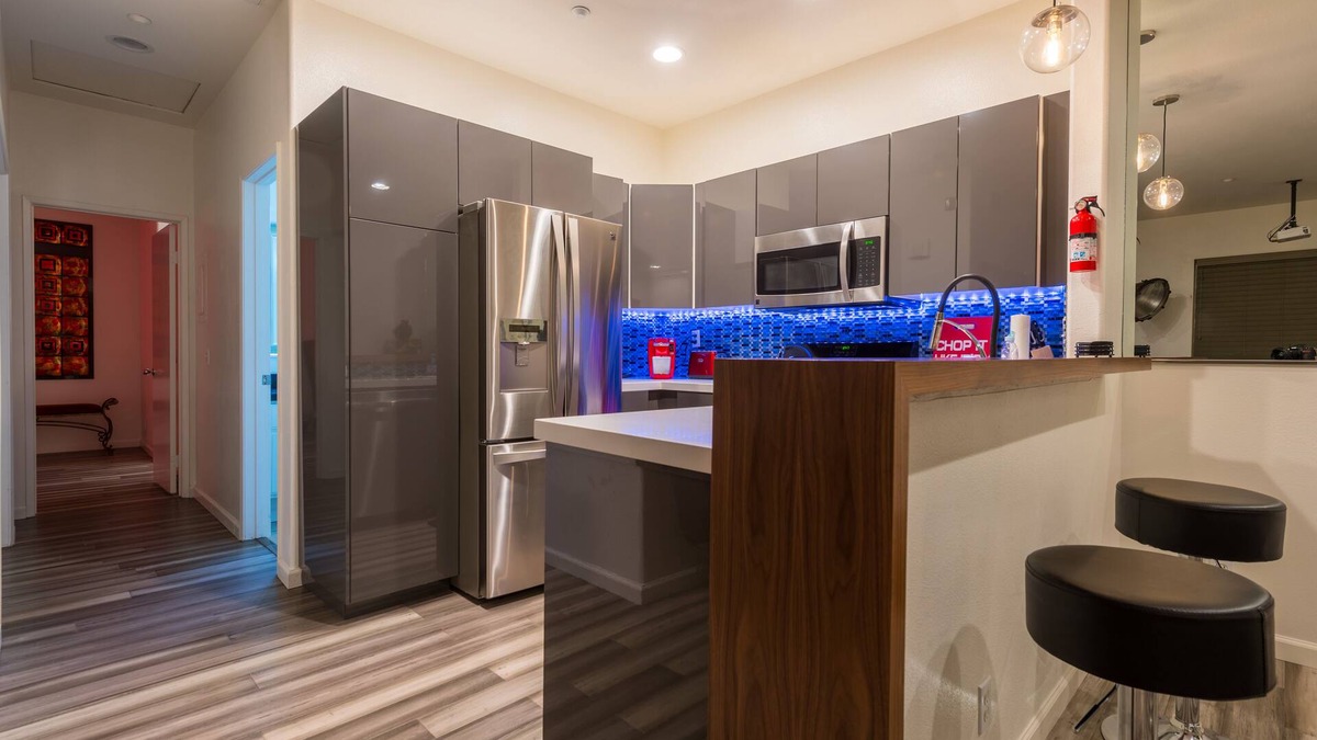 Aliso Viejo House | A View to a Thrill! Amazing 180º cityscape view!