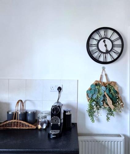 Newport House | A warm welcome from Wales 1 Mile from the ICC