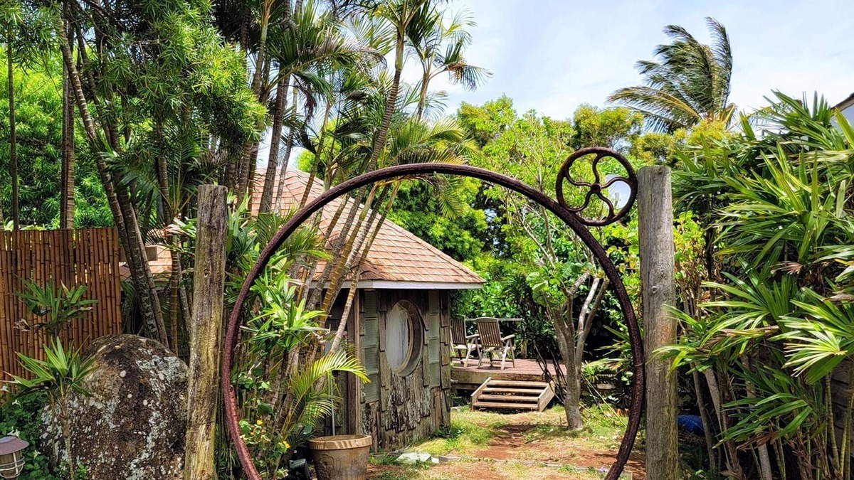 Hawi Cottage | A Whale Crossing Vacation Rental North Shore, Big Island
