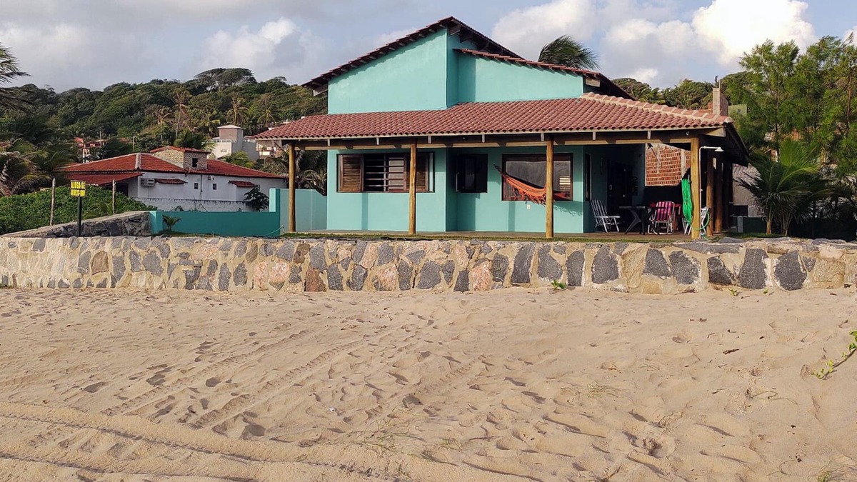 Baia Formosa House | A window to the sea at Sagi Beach