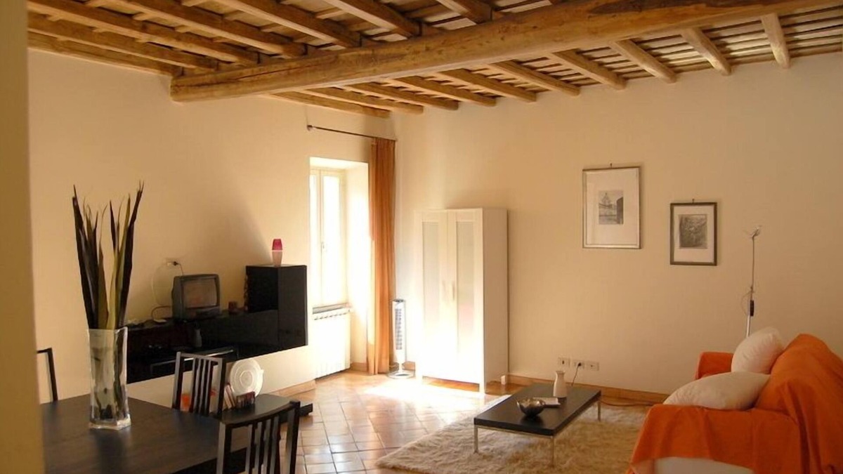 Rione XI Sant'Angelo Apartment | A wonderful 2 Bedrooms flat in Roman Ghetto