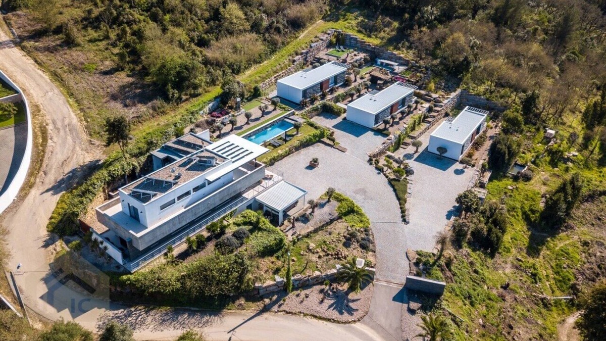 Cela House | A wonderful stay with an amazing view