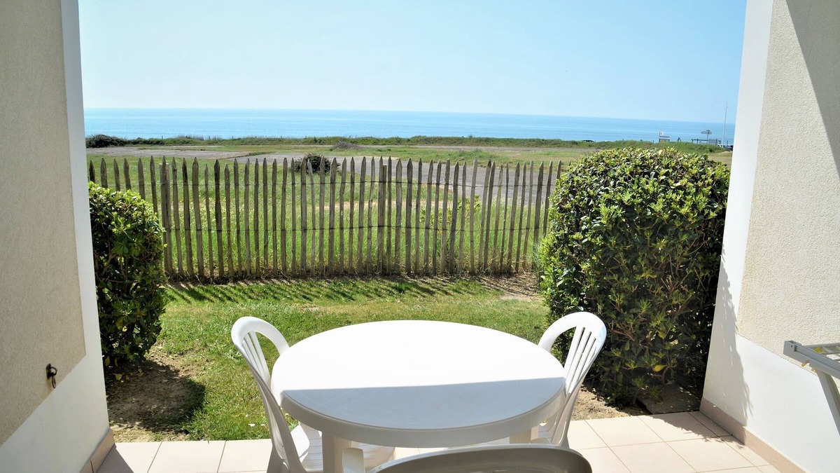 Chateau-d'Olonne Apartment | -A006 apartment-