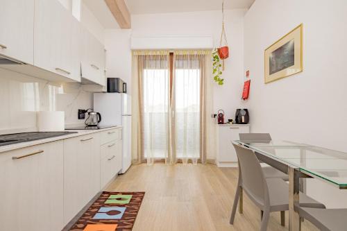 Cesate Apartment | A7 Moonlight FIERA-RHO-Mi-EXPO-MXP AMPIO&LUMINOSO MONOLOCALE