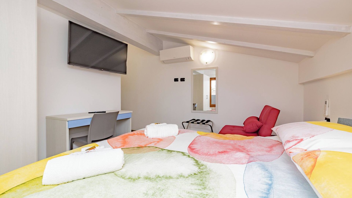 Cesate Apartment | A7 Moonlight | Spacious Loft| Fair Rho-Malpensa-Monza-Lakes