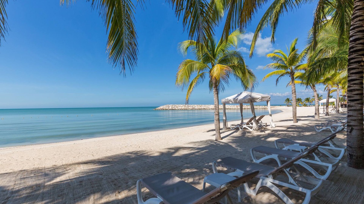 Champoton Hotel | Aak-Bal All Suite Resort