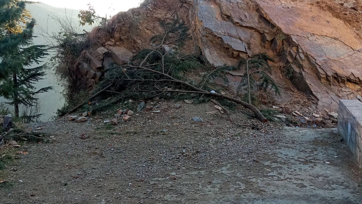 Sanjauli Apartment | AASRA, your own cozy place in mountainsnContact us 8988n220049 for any inquiry.