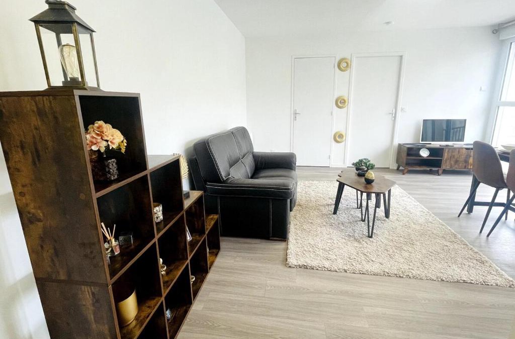 Caen City Centre Apartment | Abaca YourHostHelper