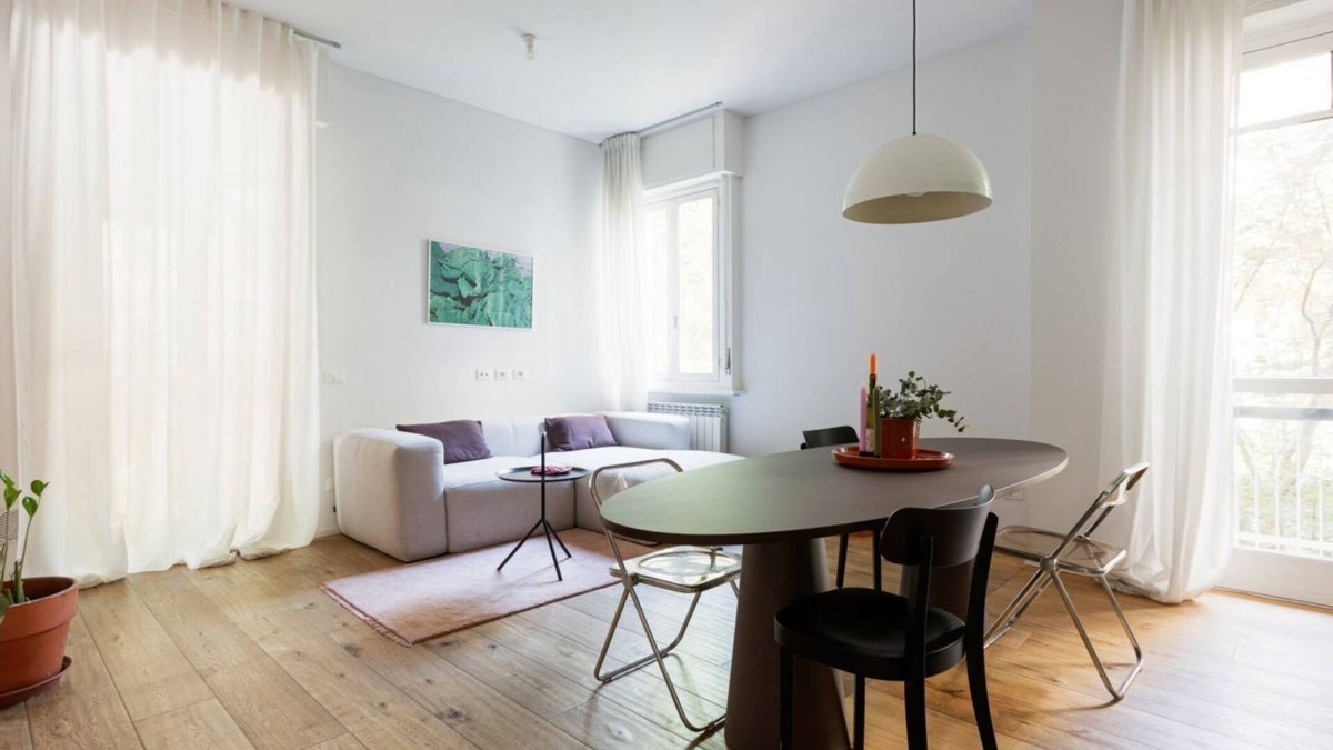 Stadera Apartment | Abbiategrasso M2 Green Apartment with Balconies