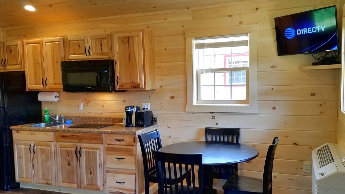 Abbot Hotel | Abbot Trailside Lodging