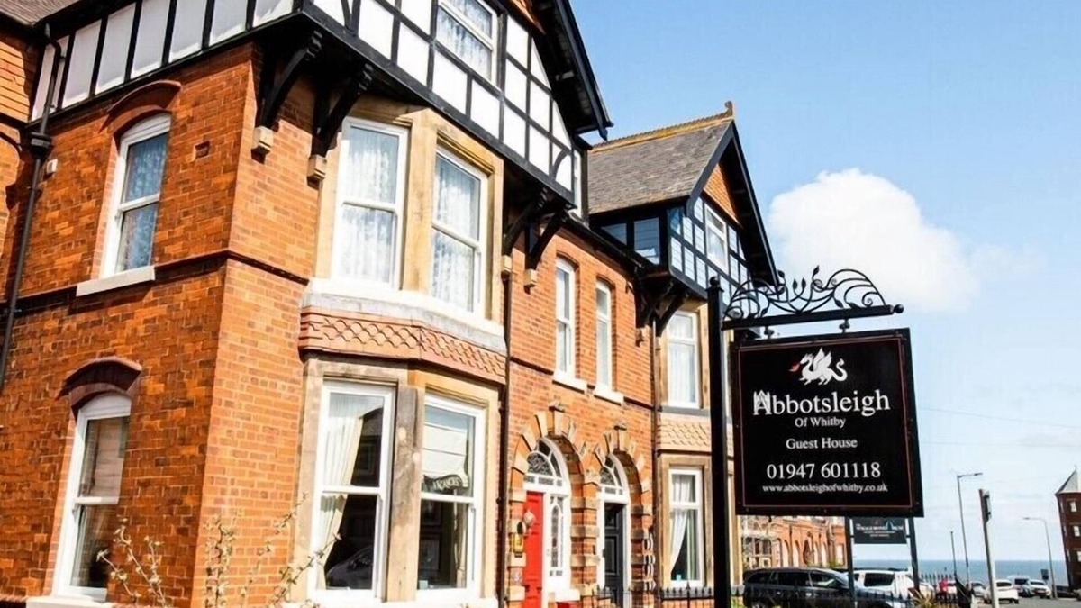 Whitby Bed & Breakfast | Abbotsleigh of Whitby
