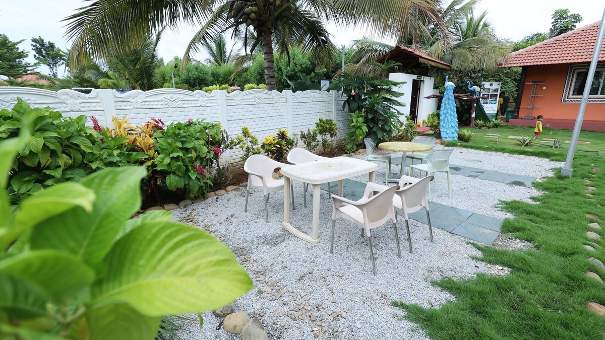 Yadiyur Hotel | Abhishta Agri Farm Stay