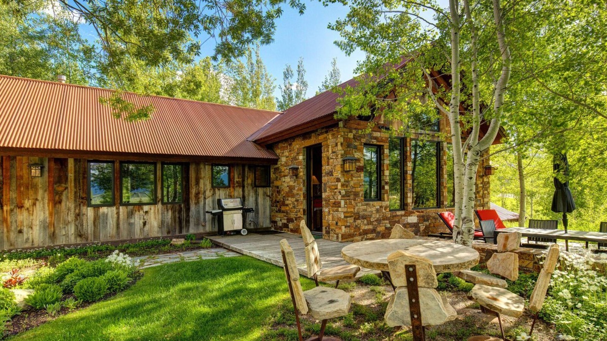 Jackson Hole House | Abode at Teton Manor | Stunning Teton Mountain Views!