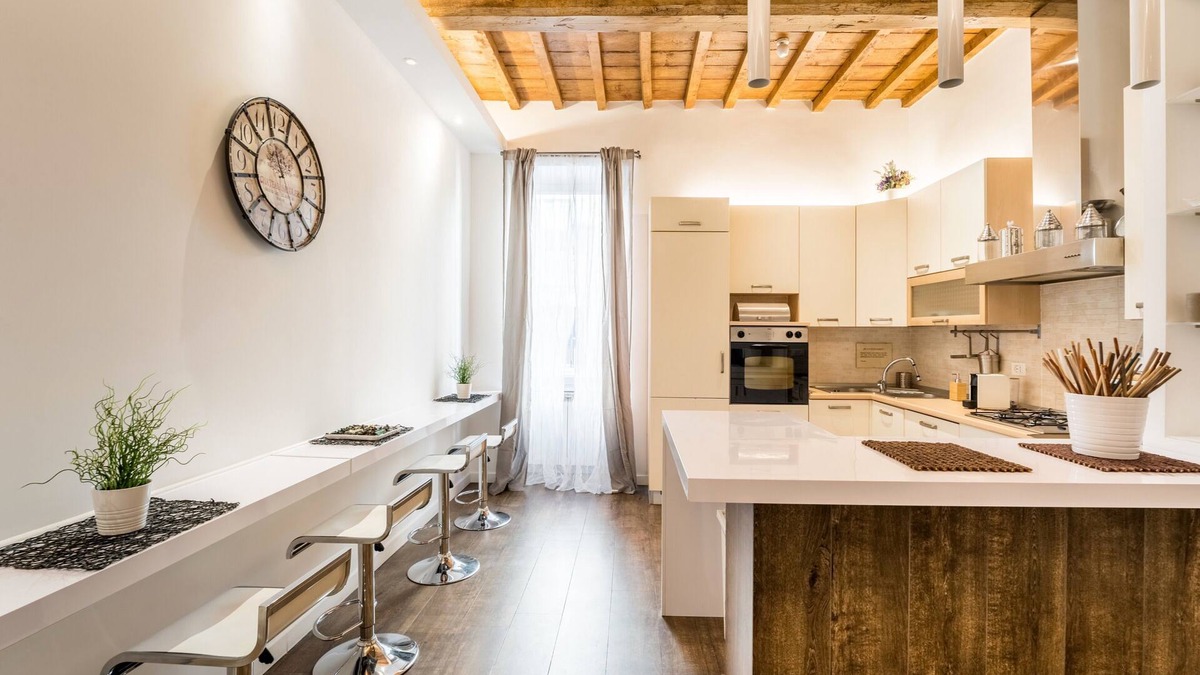 Celio Apartment | About Colosseo - Apartment at the Colosseum in the Heart of Rome - Free WiFi