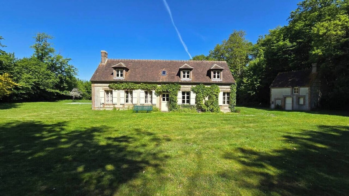 St-Christophe-sur-Avre House | Absolute relaxation & heated pool