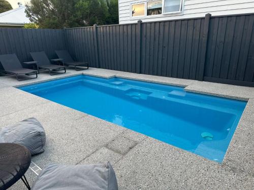 Cowes House | Absolutely Beach