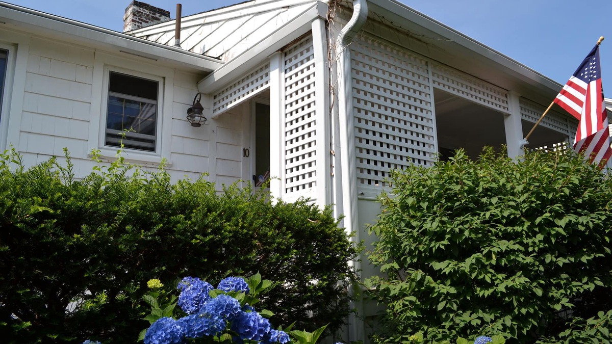 Rockport Cottage | "Absolutely lovely. The cottage, the beach, the town, the owners."