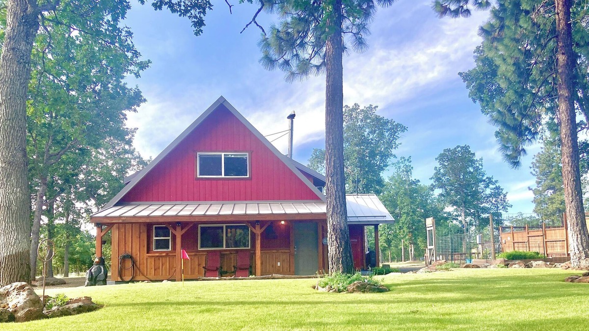 Goldendale Apartment | Abundant Activities for Adventures People
