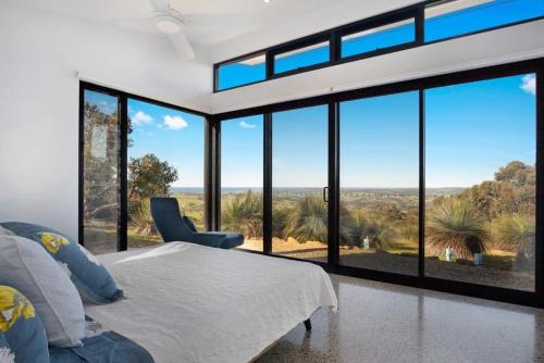 Hindmarsh Valley House | Acacia - Hindmarsh Valley - Linen Included