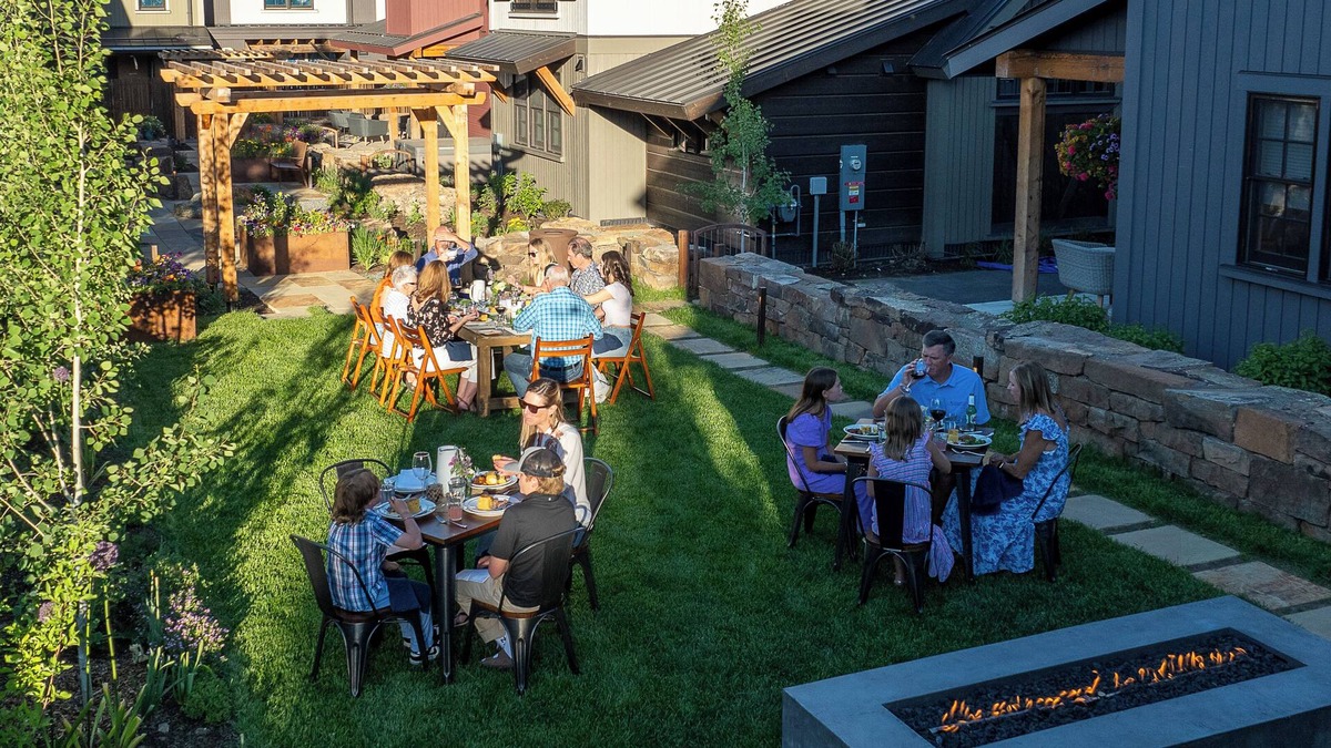 Crested Butte Condo | Academy Place | Yarrow