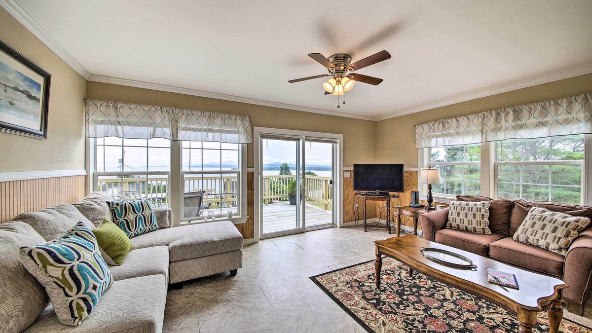 Marlboro House | Acadia Home with Incredible Frenchman Bay View!