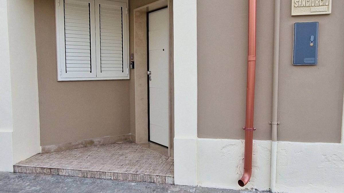 Cavallino Apartment | ACCOGLIENTE APPARTAMENTO A CAVALLINO, CON ARIA CONDIZIONATA E WIFI.