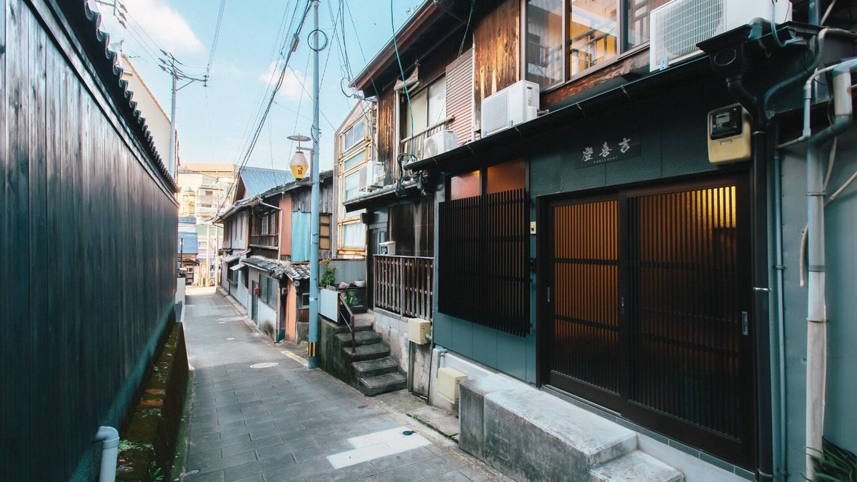 Nagasaki House | Accommodates up to 8 people An inn standing in t/Nagasaki Nagasaki