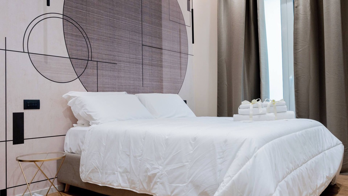 Municipio 2 Bed & Breakfast | Accommodation in the center of Bari, with airport connection and parking