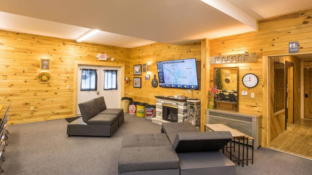 Westby Apartment | Accomodations for Large Groups