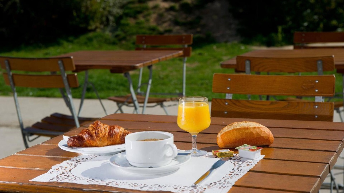 Athee-sur-Cher Hotel | ACE Hôtel Travel Athée sur Cher