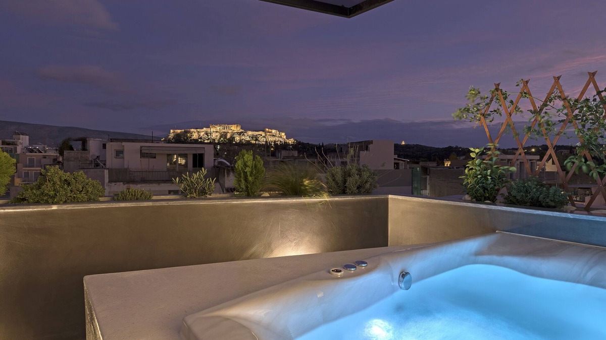 Psirri Apartment | Acropolis View Jacuzzi Apartment