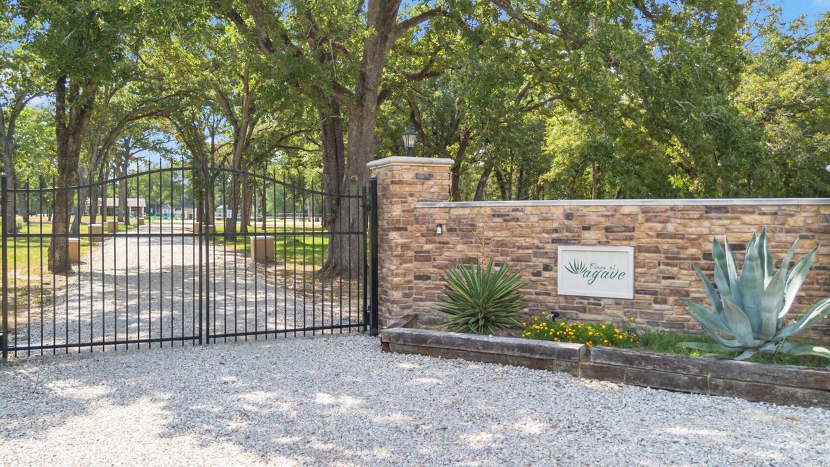 Waller House | ADA Compliant Cargo Home No. 13 Lantana