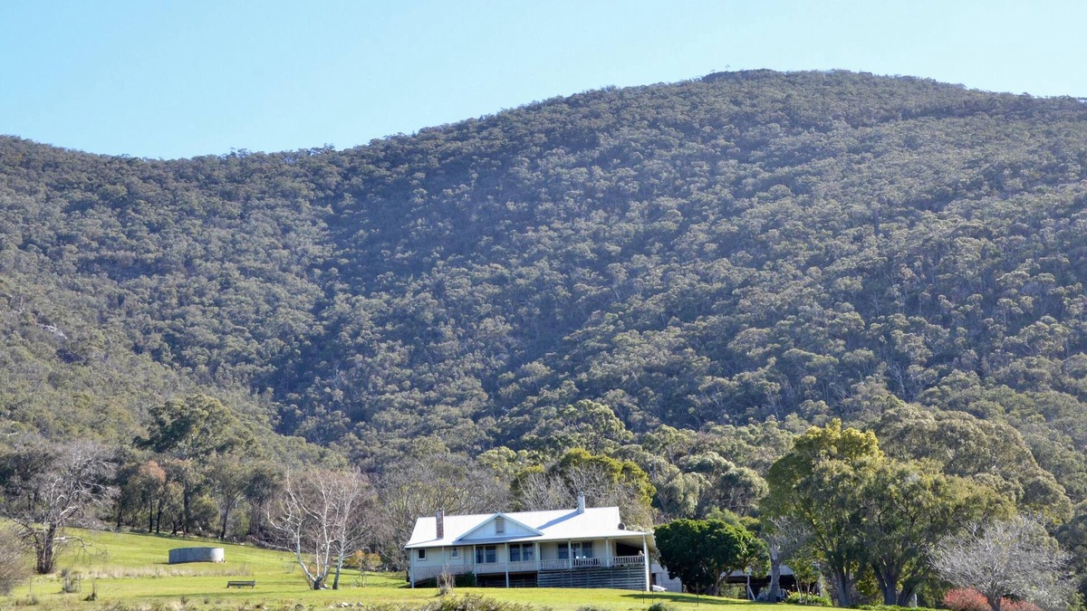 Pomonal House | Adair - Beautiful Historic Homestead