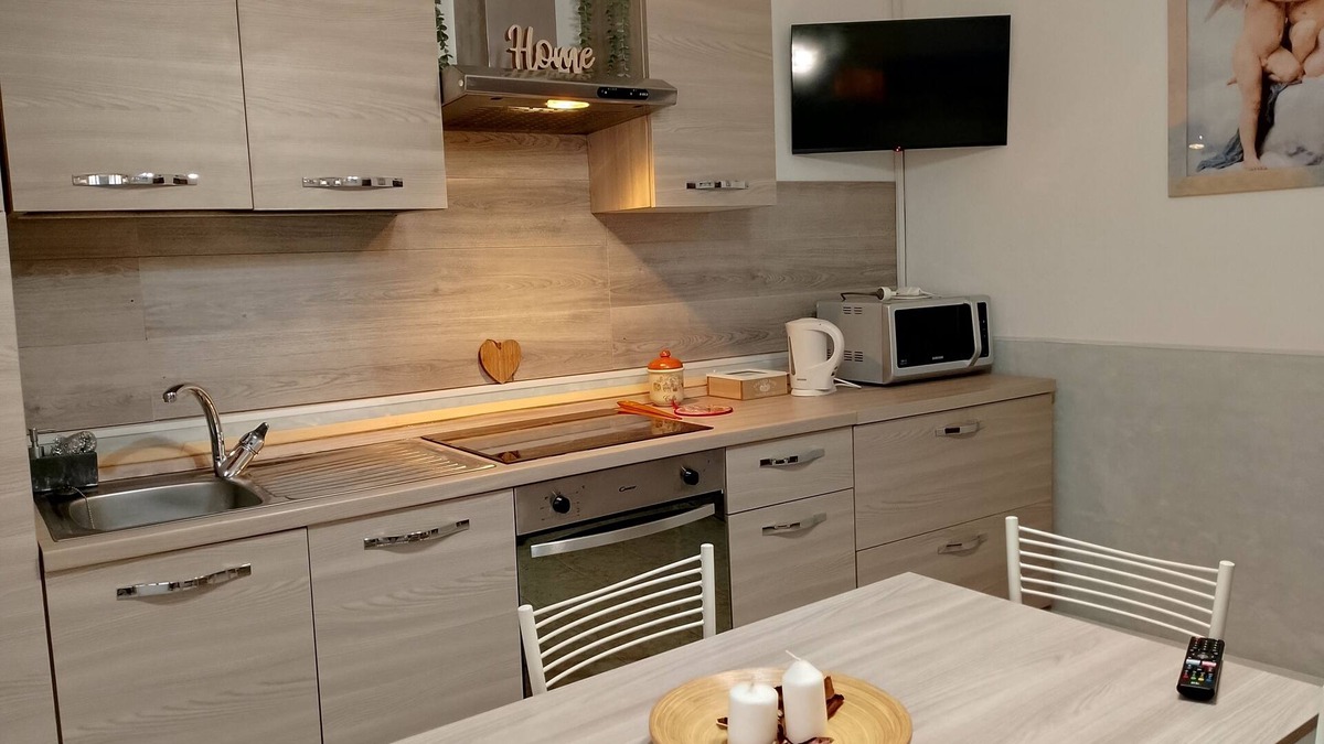 Marghera Apartment | Adam Venice 2