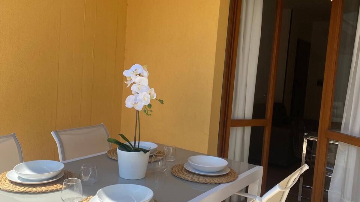Villa Rosa Apartment | Adele House
