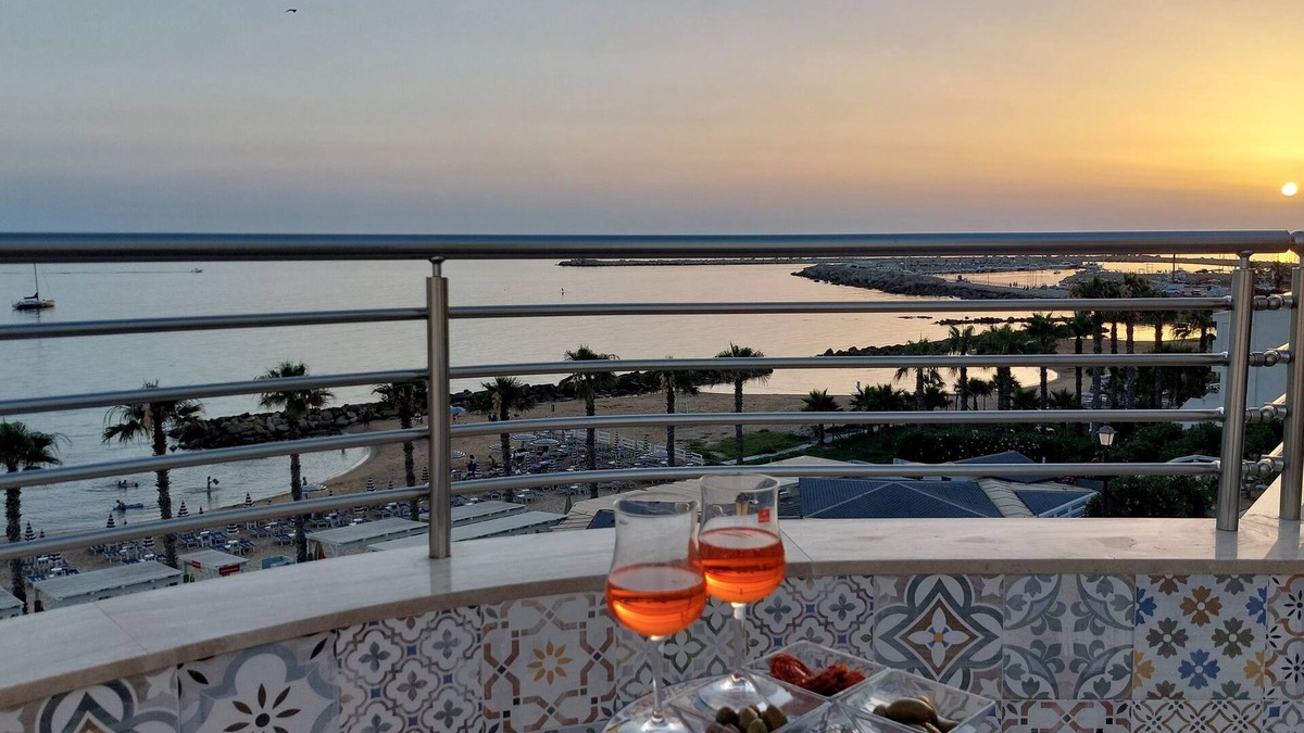 Scoglitti Apartment | Adele's Terrace