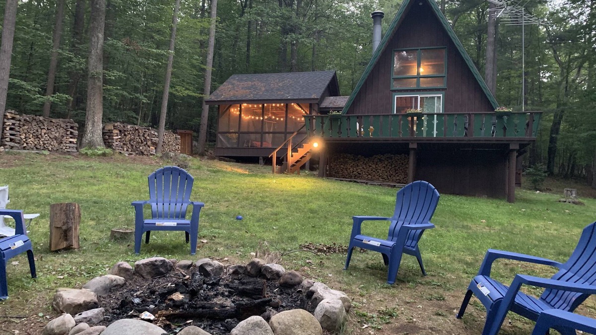 Jay House | Adirondack A-frame Cabin across from Lake