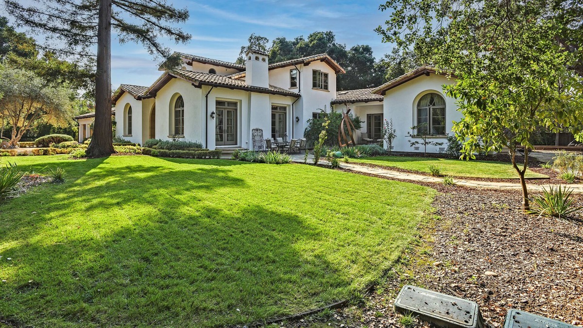 West Atherton House | ADL Luxurious and Spacious in West Atherton