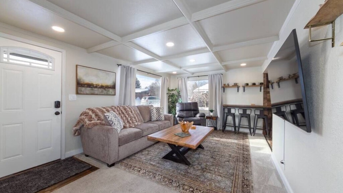 Spokane House | Adorable 2 BD 1 BTH Home Minutes Away from Gonzaga