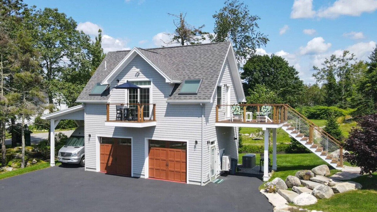 Boothbay Harbor Apartment | Adorable apartment in Boothbay Harbor!
