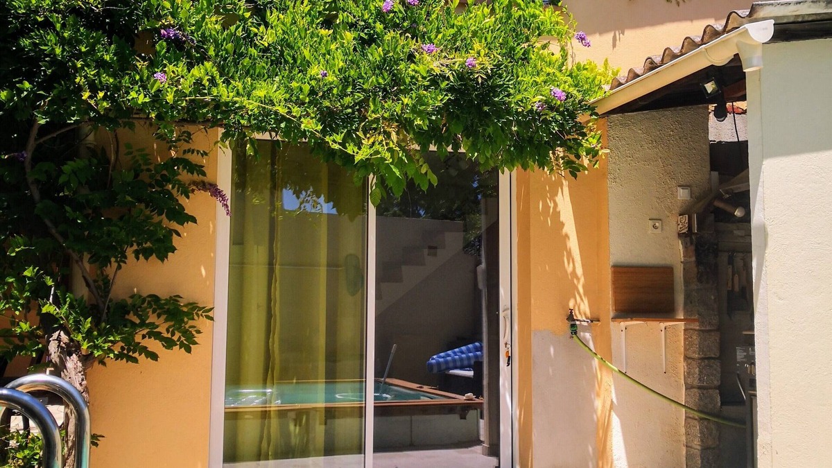 Toulon House | Adorable Dépendance Avec Piscine au Calme